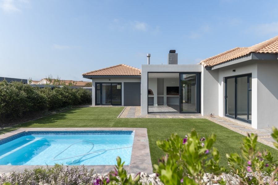 4 Bedroom Property for Sale in Langebaan Country Estate Western Cape